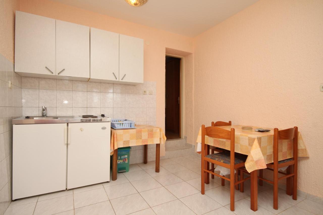 Apartments By The Sea Stara Novalja, Pag - 6469 Buitenkant foto